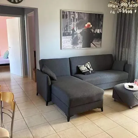 아파트 Nina's House In The Center Of *